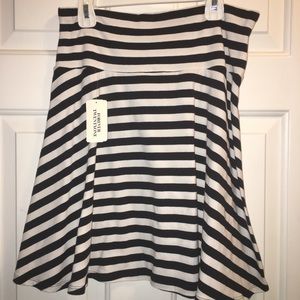 Forever 31 black and white striped skirt